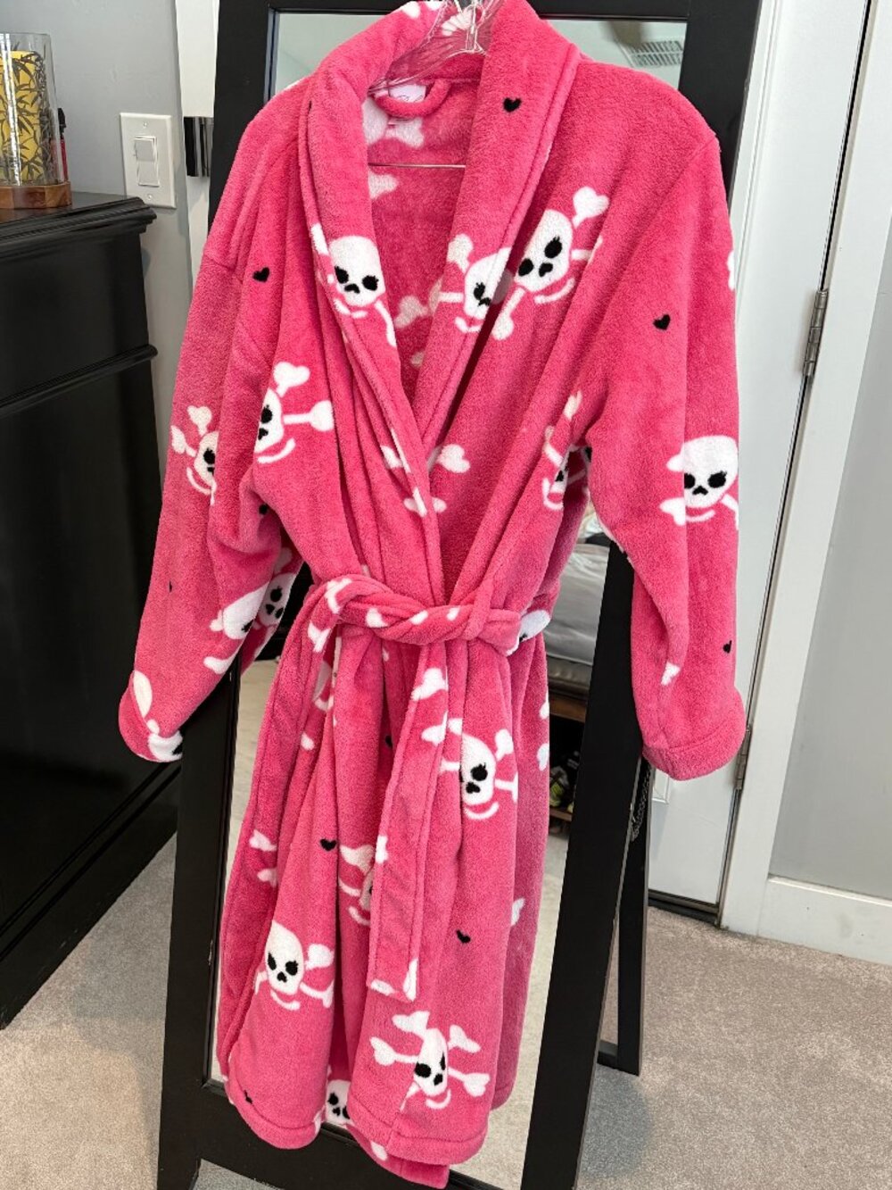 Cozy Babe Hot Pink Skull and Crossbones Robe. 